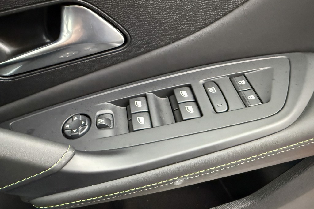 Peugeot 408 GT Automatic Petrol Hatchback - Stock Number (1539526) - 17th supplementary image