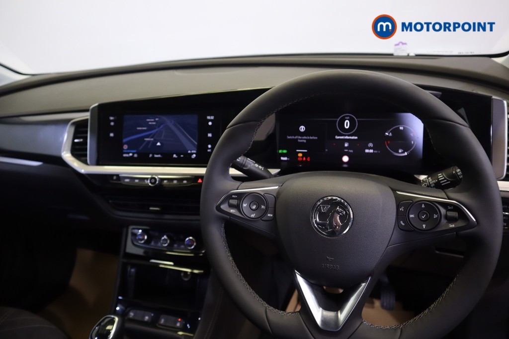 Vauxhall Grandland Ultimate Manual Petrol SUV - Stock Number (1539653) - 1st supplementary image