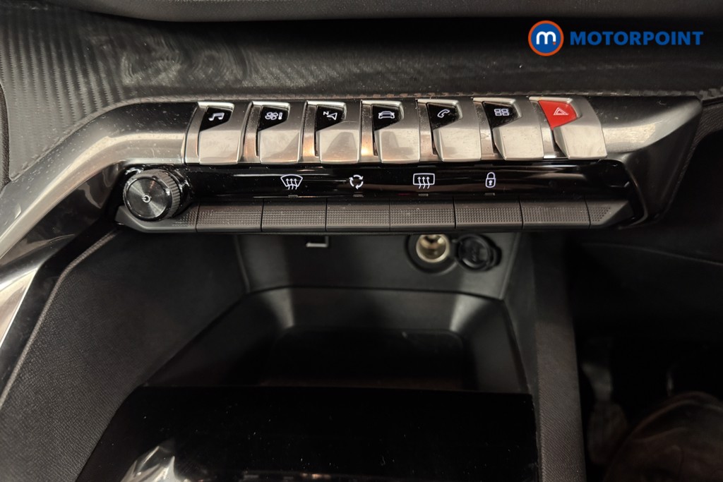 Peugeot 3008 Active Premium Manual Diesel SUV - Stock Number (1540223) - 11th supplementary image