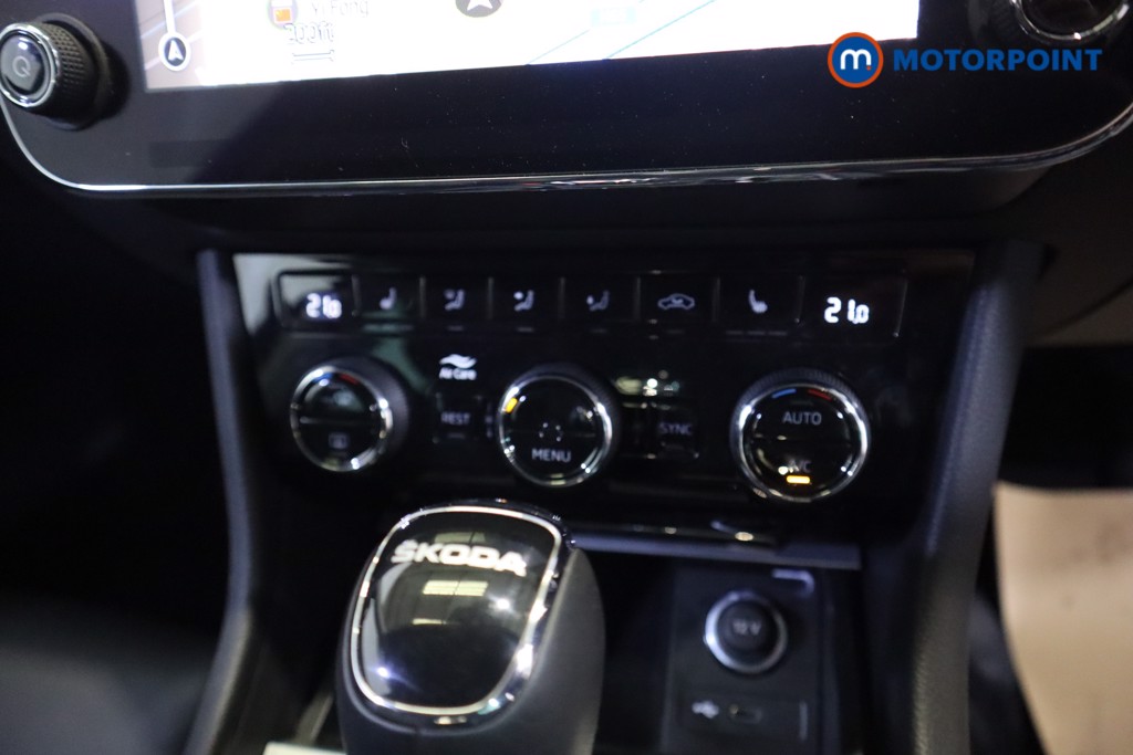 Skoda Superb Se Technology Automatic Petrol Estate - Stock Number (1540712) - 4th supplementary image