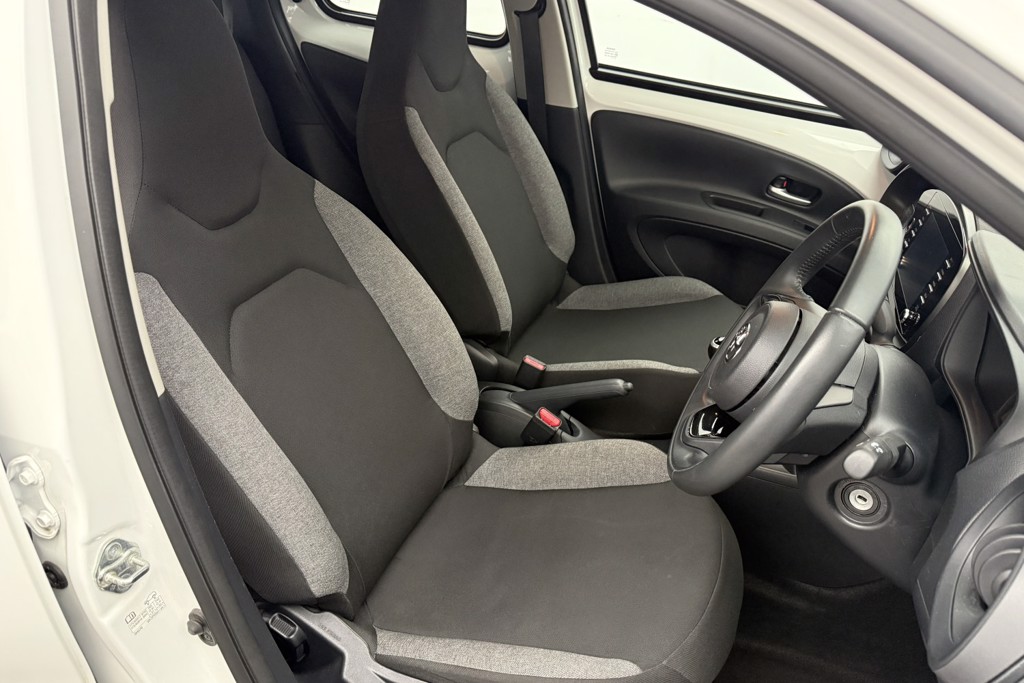 Toyota Aygo X Pure Manual Petrol Hatchback - Stock Number (1540792) - 14th supplementary image