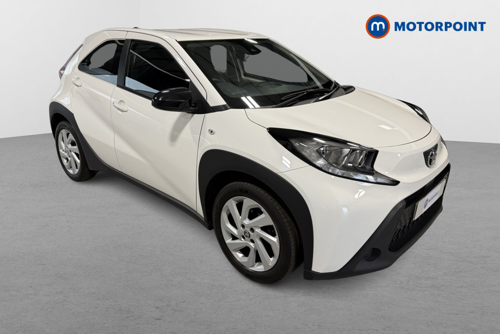 Toyota Aygo X Pure Manual Petrol Hatchback - Stock Number (1540792) - Drivers side front corner