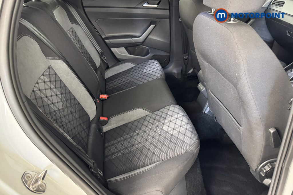 Volkswagen Taigo R-Line Automatic Petrol SUV - Stock Number (1541195) - 4th supplementary image