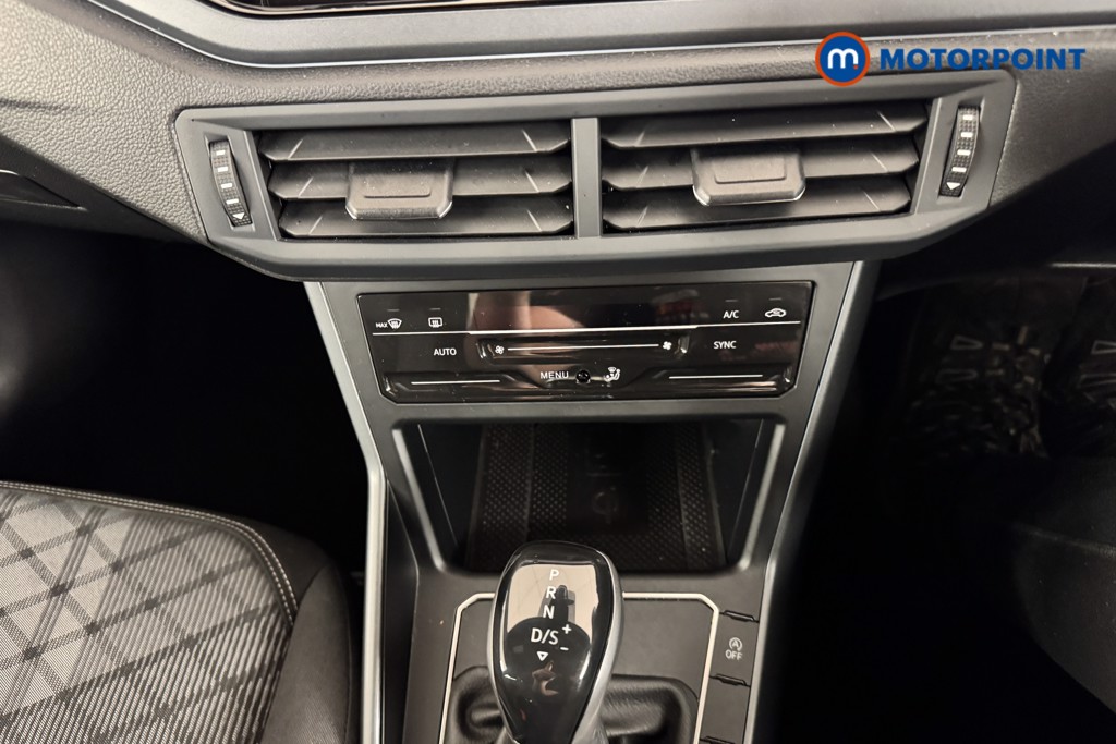 Volkswagen Taigo R-Line Automatic Petrol SUV - Stock Number (1541195) - 11th supplementary image