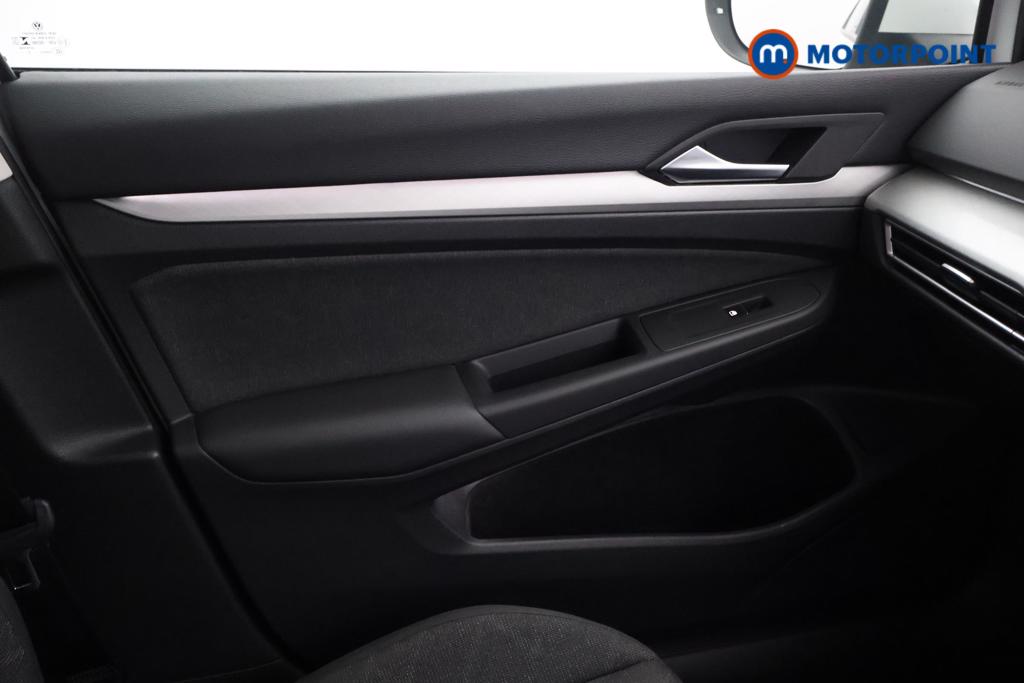 Volkswagen Golf Life Manual Petrol Hatchback - Stock Number (1541926) - 8th supplementary image
