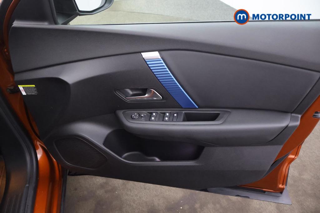 Citroen C4 Shine Plus Automatic Electric Hatchback - Stock Number (1542534) - 9th supplementary image