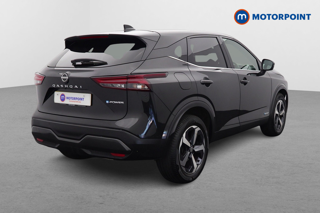 Nissan Qashqai N-Connecta Automatic Petrol-Electric Hybrid SUV - Stock Number (1542854) - Drivers side rear corner