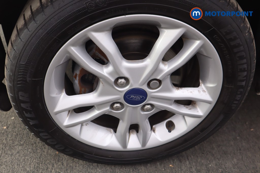 Ford Fiesta Zetec Manual Petrol Hatchback - Stock Number (1543388) - 8th supplementary image