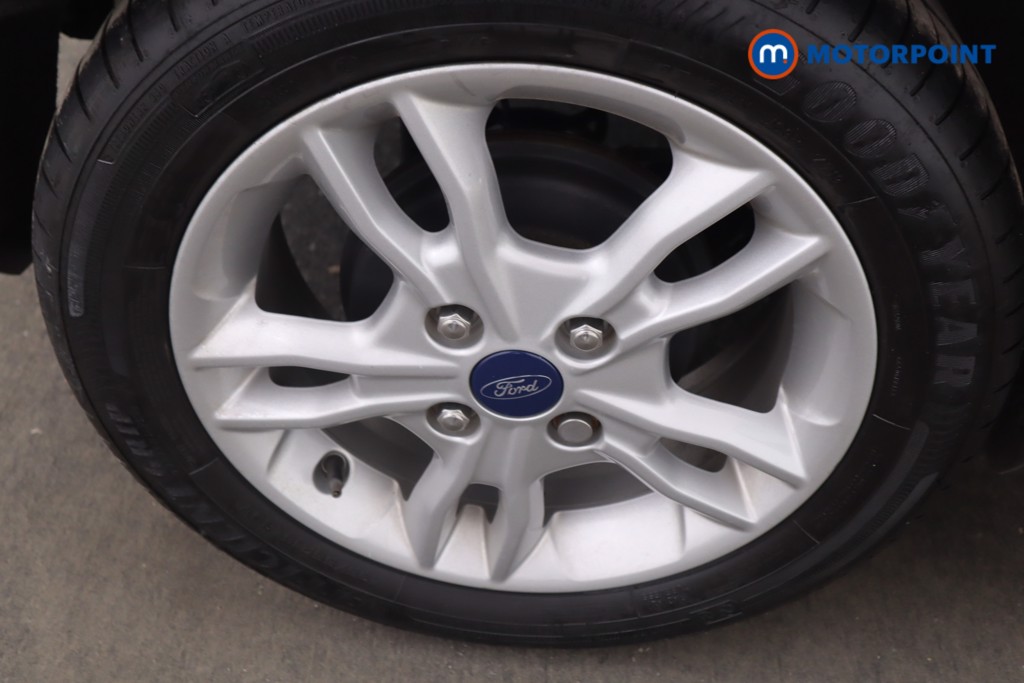 Ford Fiesta Zetec Manual Petrol Hatchback - Stock Number (1543388) - 10th supplementary image