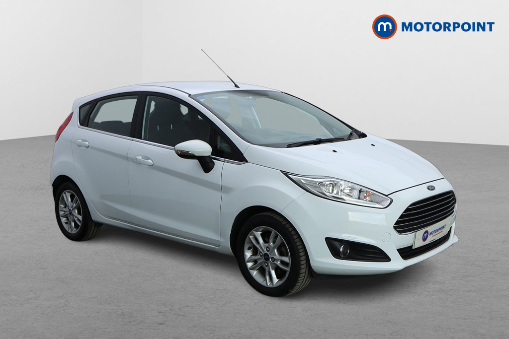 Ford Fiesta Zetec Manual Petrol Hatchback - Stock Number (1543388) - Drivers side front corner
