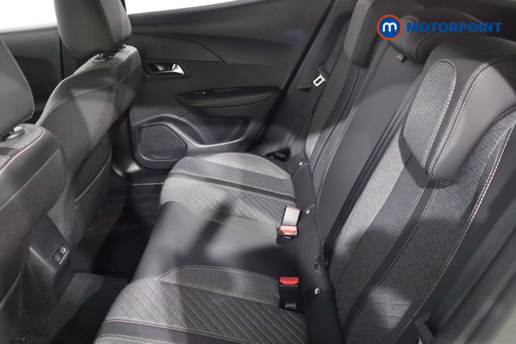 Peugeot 2008 Allure Manual Petrol SUV - Stock Number (1543560) - 5th supplementary image