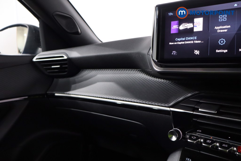 Peugeot 2008 Allure Manual Petrol SUV - Stock Number (1543560) - 18th supplementary image