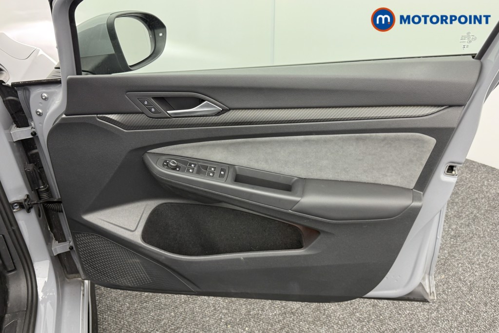 Volkswagen Golf R-Line Manual Petrol Hatchback - Stock Number (1543893) - 16th supplementary image