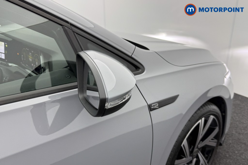 Volkswagen Golf R-Line Manual Petrol Hatchback - Stock Number (1543893) - 17th supplementary image