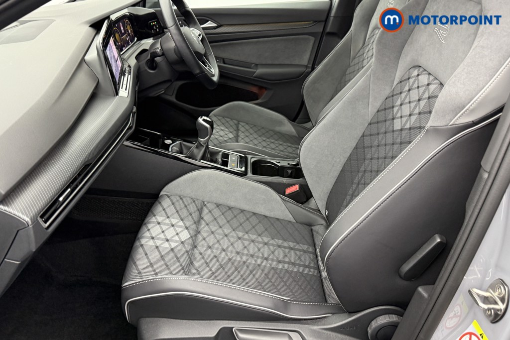 Volkswagen Golf R-Line Manual Petrol Hatchback - Stock Number (1543893) - 21st supplementary image
