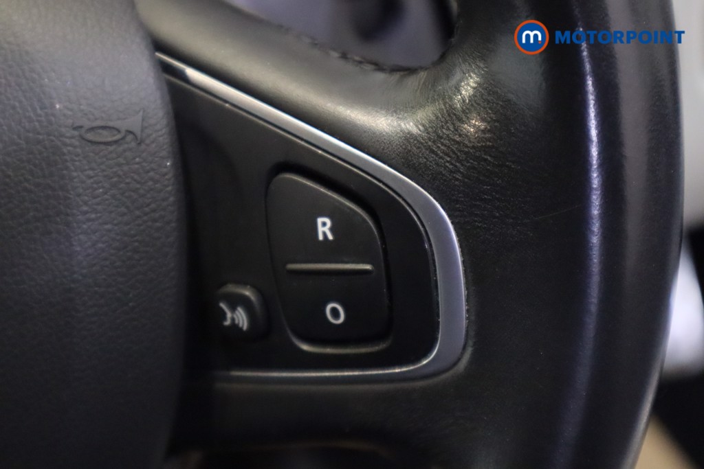 Renault Captur Gt Line Manual Petrol SUV - Stock Number (1544285) - 9th supplementary image