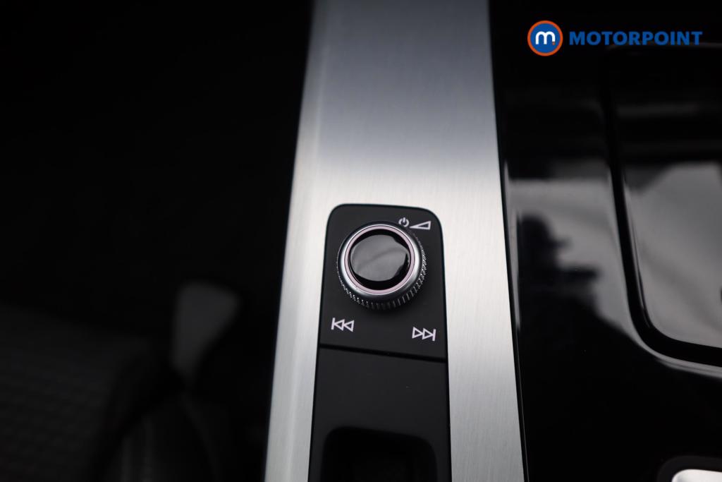 Audi Q5 S Line Automatic Petrol SUV - Stock Number (1544293) - 14th supplementary image