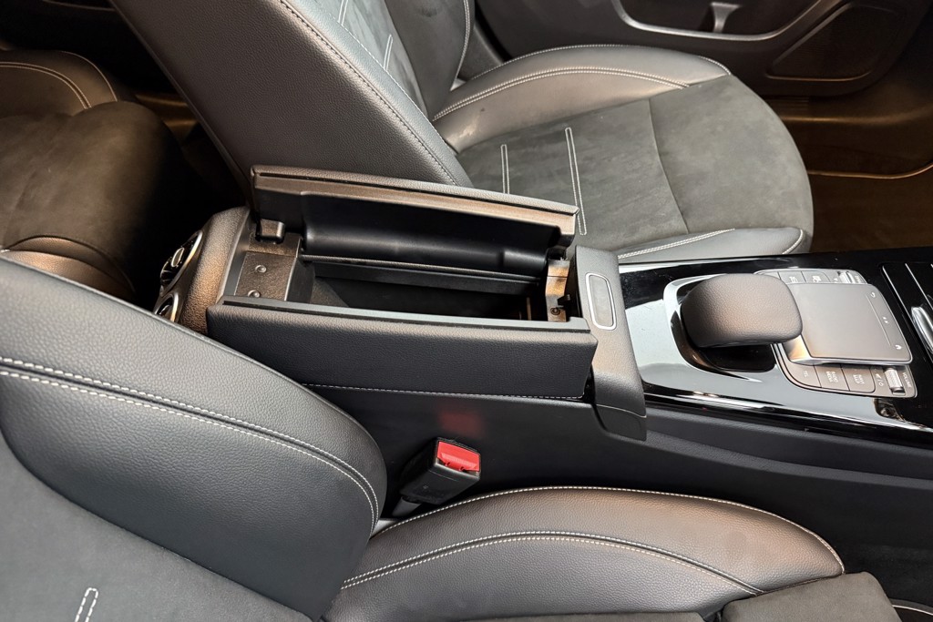 Mercedes-Benz A Class Amg Line Executive Edition Automatic Diesel Hatchback - Stock Number (1544983) - 18th supplementary image