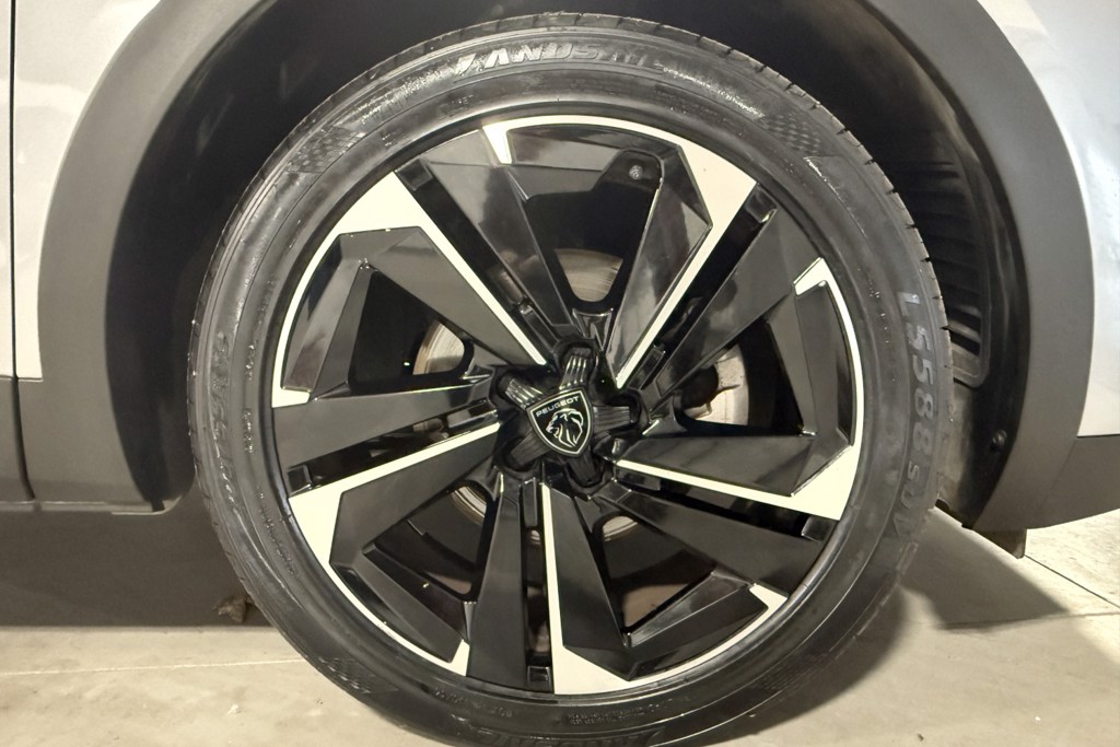 Peugeot 408 Allure Automatic Petrol Hatchback - Stock Number (1544994) - 29th supplementary image