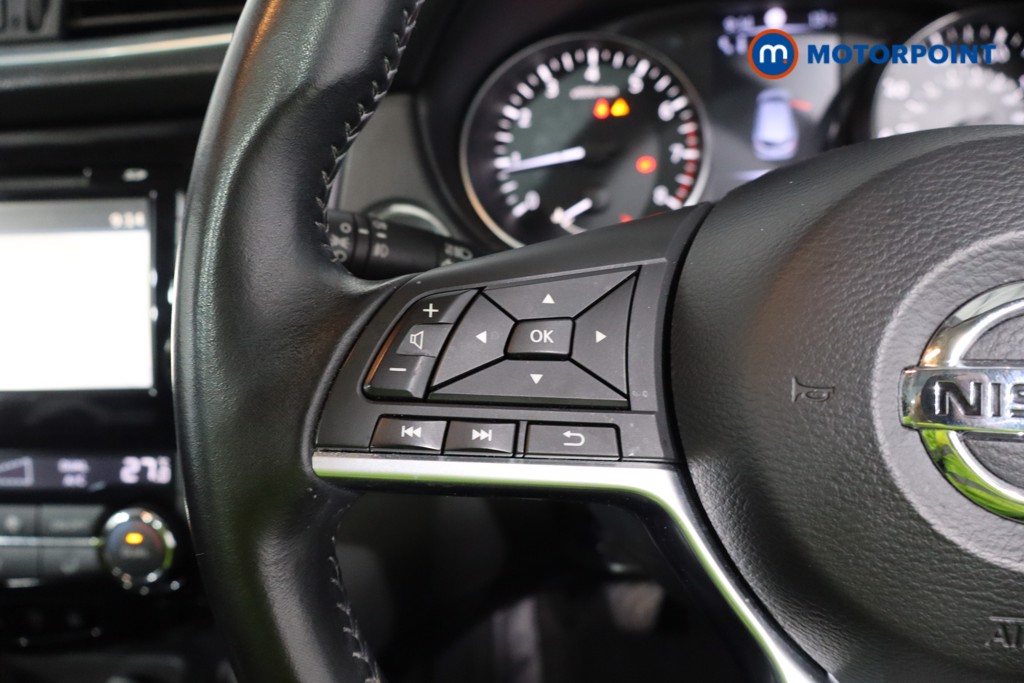Nissan Qashqai Tekna Manual Petrol SUV - Stock Number (1545011) - 7th supplementary image