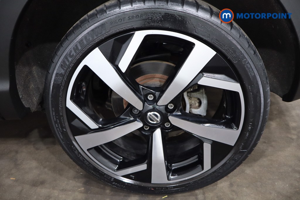 Nissan Qashqai Tekna Manual Petrol SUV - Stock Number (1545011) - 12th supplementary image