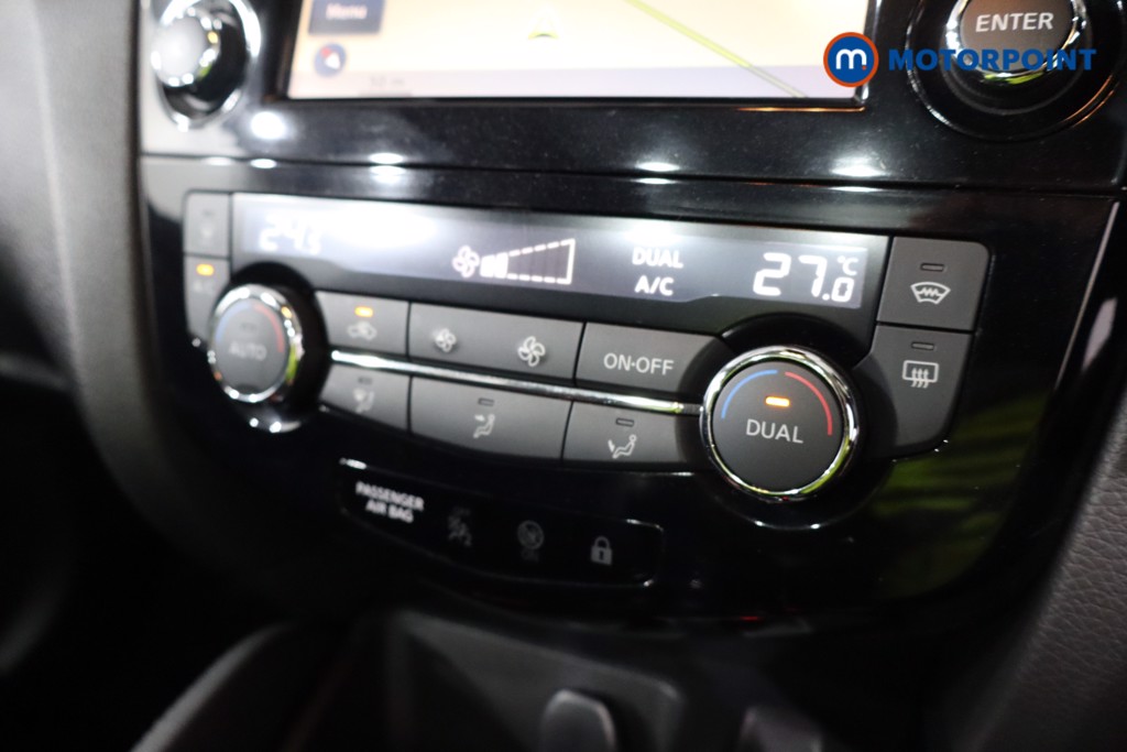 Nissan Qashqai Tekna Manual Petrol SUV - Stock Number (1545011) - 15th supplementary image