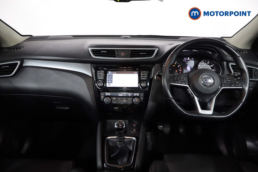 Nissan Qashqai Tekna Manual Petrol SUV - Stock Number (1545011) - 1st supplementary image