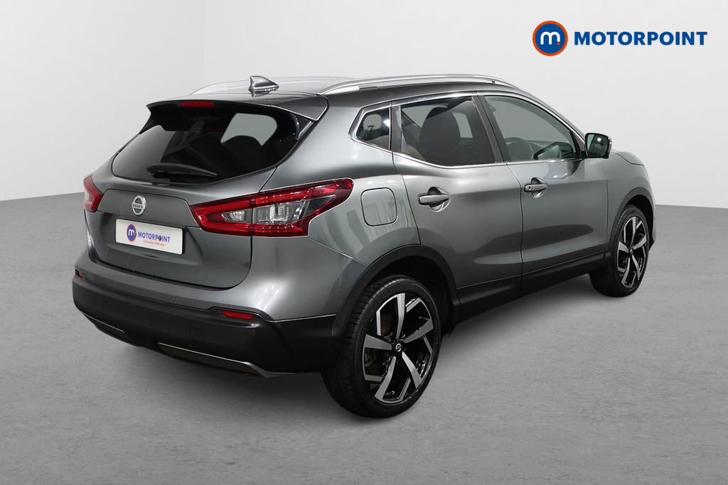 Nissan Qashqai Tekna Manual Petrol SUV - Stock Number (1545011) - Drivers side rear corner
