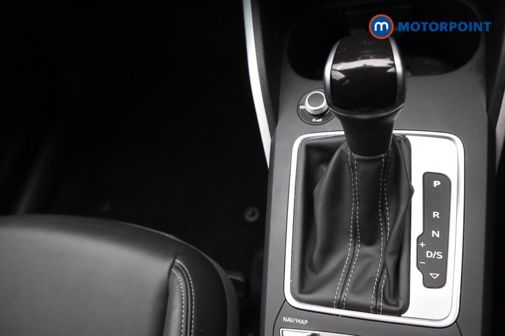 Audi Q2 Black Edition Automatic Petrol SUV - Stock Number (1545084) - 10th supplementary image