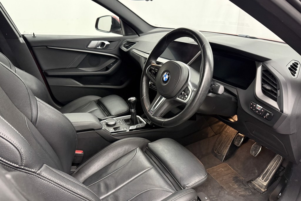 BMW 2 Series M Sport Manual Petrol Saloon - Stock Number (1545172) - 1st supplementary image