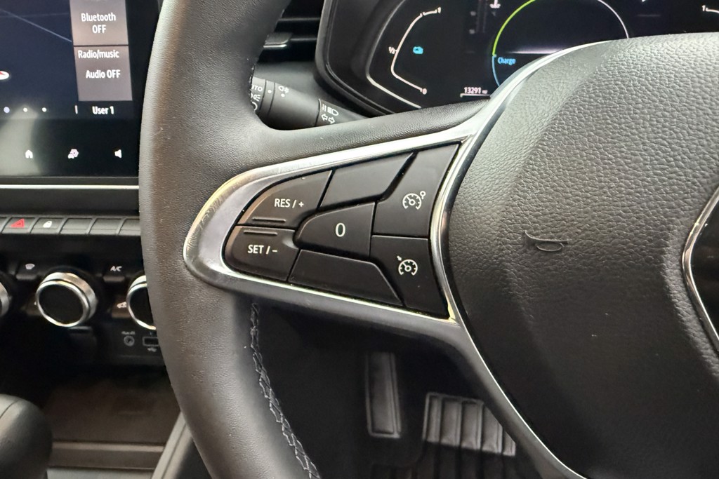 Renault Clio Evolution Automatic Petrol-Electric Hybrid Hatchback - Stock Number (1545784) - 3rd supplementary image