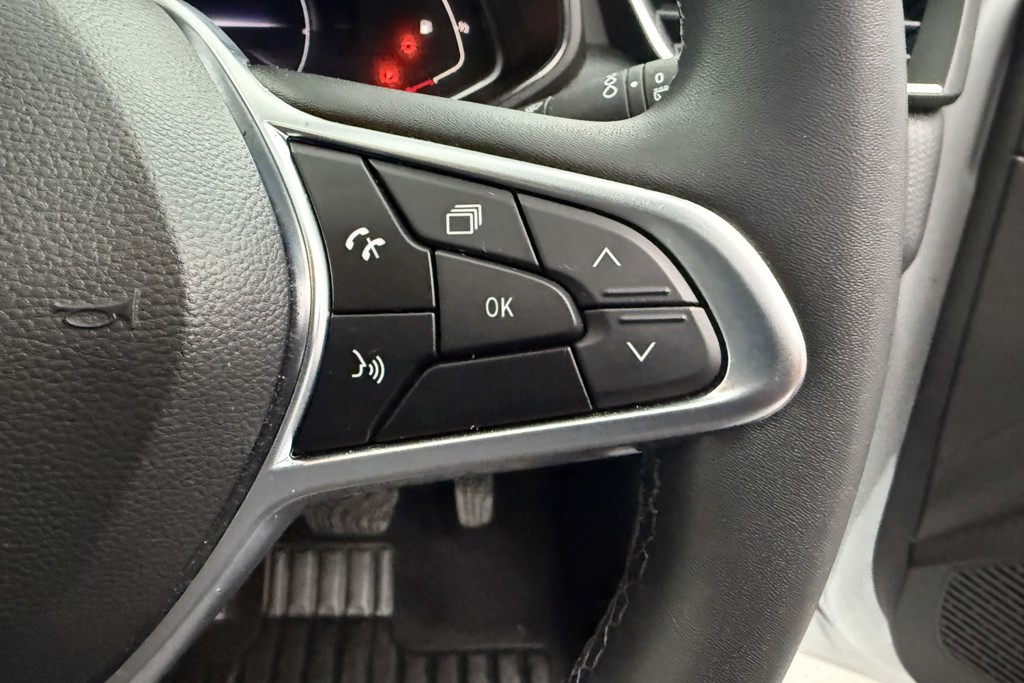 Renault Clio Evolution Automatic Petrol-Electric Hybrid Hatchback - Stock Number (1545784) - 4th supplementary image