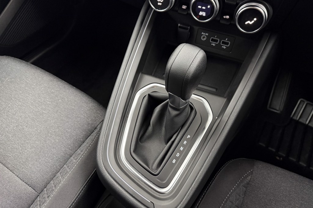 Renault Clio Evolution Automatic Petrol-Electric Hybrid Hatchback - Stock Number (1545784) - 12th supplementary image