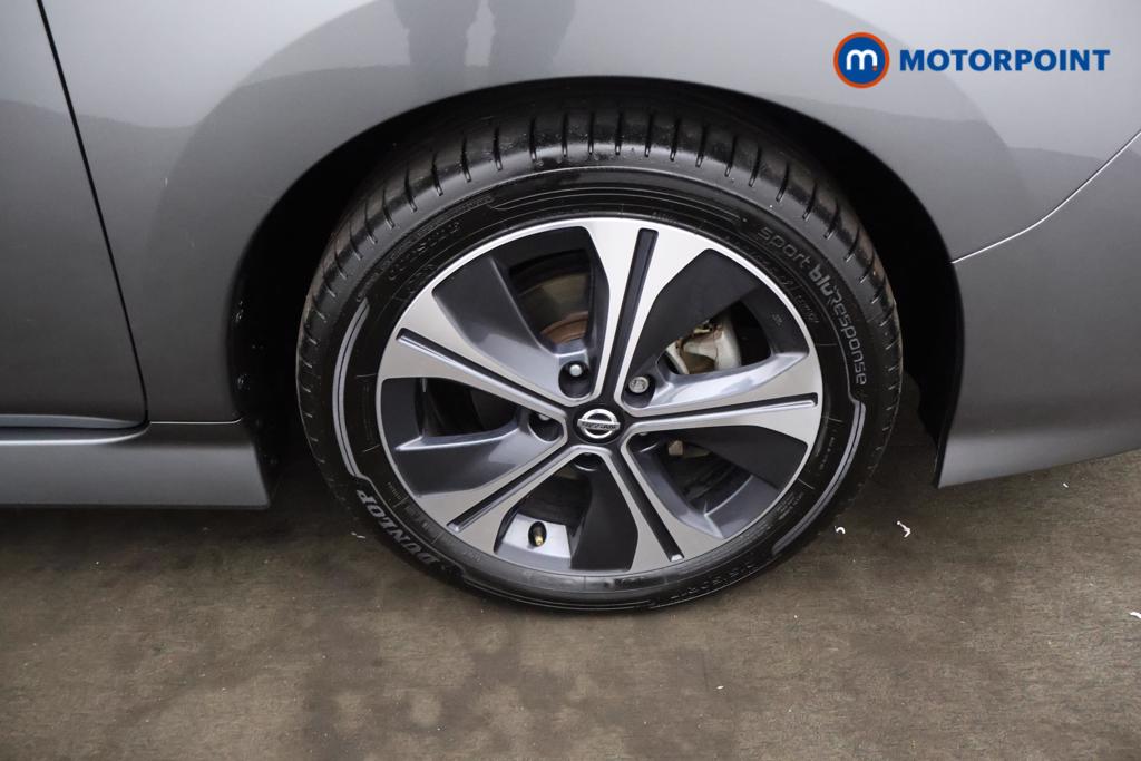 Nissan Leaf N-Connecta Automatic Electric Hatchback - Stock Number (1545801) - 19th supplementary image