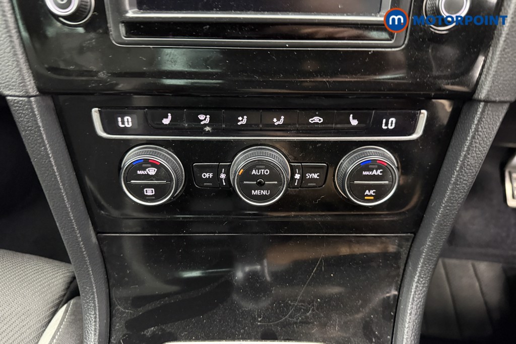 Volkswagen Golf R Manual Petrol Hatchback - Stock Number (1545885) - 11th supplementary image