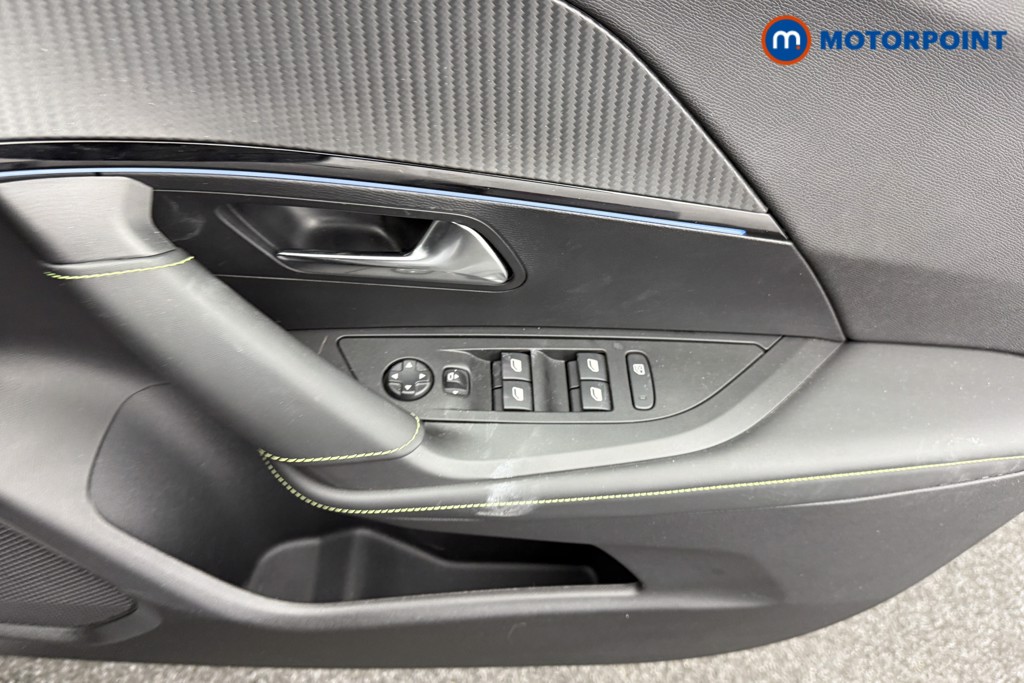 Peugeot 2008 GT Automatic Petrol-Electric Hybrid SUV - Stock Number (1546110) - 14th supplementary image
