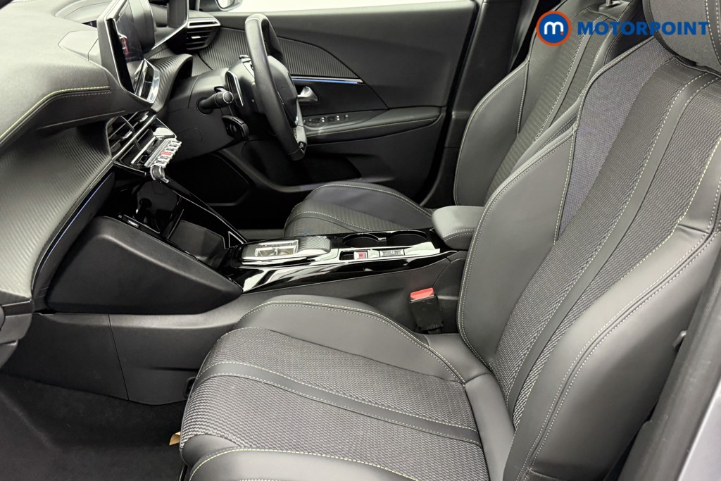 Peugeot 2008 GT Automatic Petrol-Electric Hybrid SUV - Stock Number (1546110) - 21st supplementary image