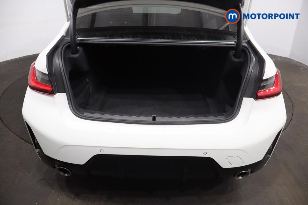 BMW 3 Series M Sport Automatic Diesel Saloon - Stock Number (1546298) - 18th supplementary image