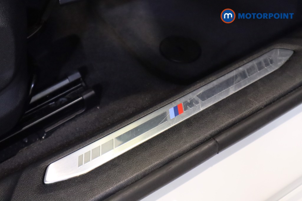 BMW 1 Series M Sport Manual Petrol Hatchback - Stock Number (1546440) - 15th supplementary image