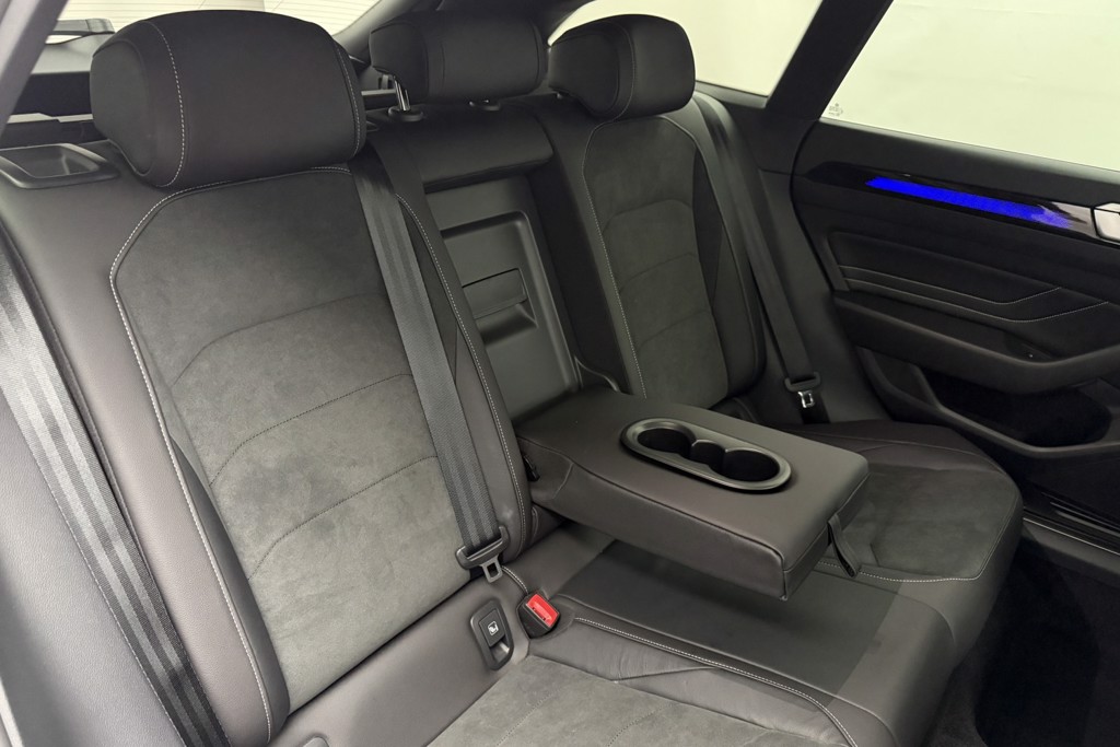 Volkswagen Arteon R-Line Automatic Petrol Estate - Stock Number (1546648) - 22nd supplementary image