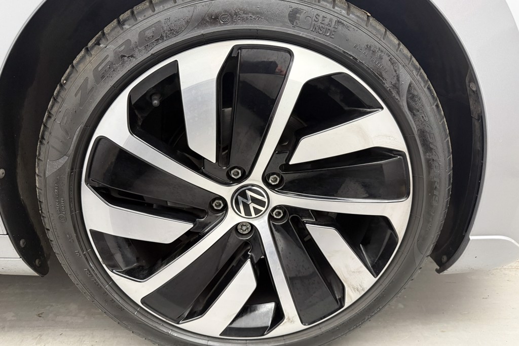 Volkswagen Arteon R-Line Automatic Petrol Estate - Stock Number (1546648) - 33rd supplementary image