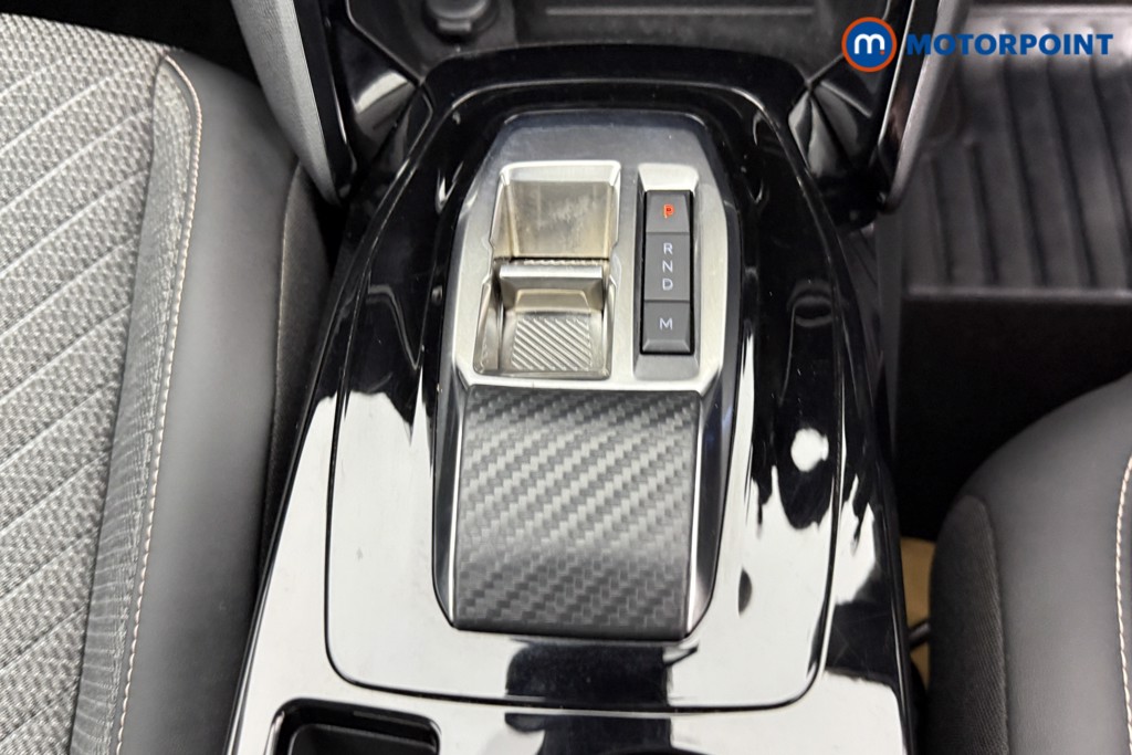 Peugeot 208 Allure Automatic Petrol-Electric Hybrid Hatchback - Stock Number (1546837) - 9th supplementary image