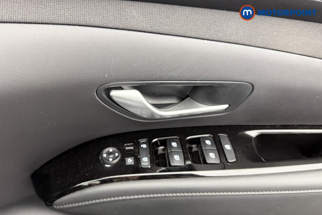 Hyundai Tucson Premium Automatic Petrol Plug-In Hybrid SUV - Stock Number (1546901) - 17th supplementary image
