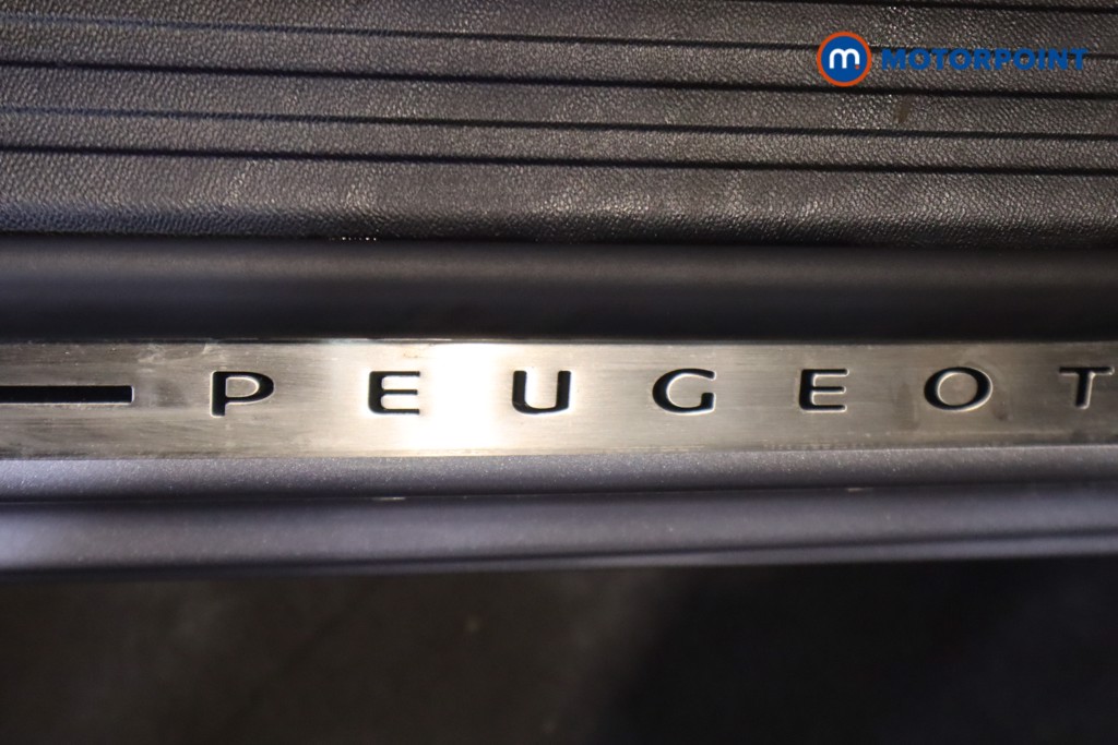 Peugeot 2008 GT Automatic Petrol SUV - Stock Number (1547024) - 11th supplementary image