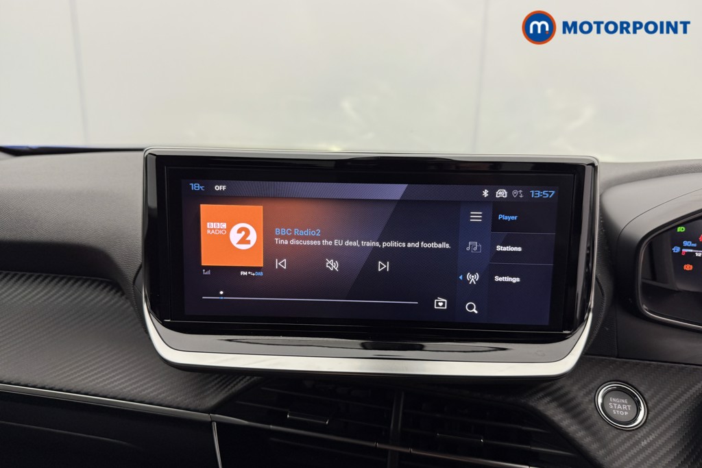 Peugeot 2008 Allure Manual Petrol SUV - Stock Number (1547143) - 6th supplementary image
