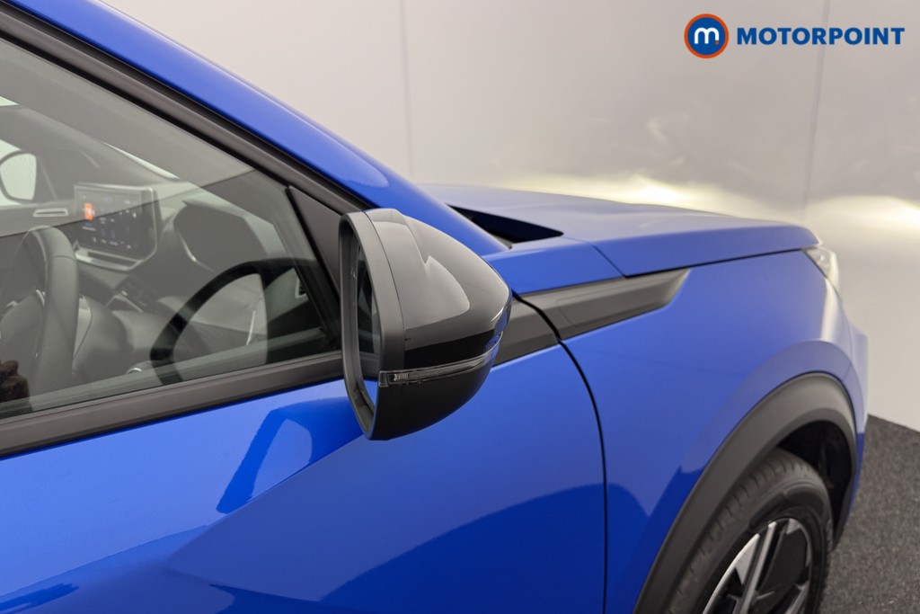 Peugeot 2008 Allure Manual Petrol SUV - Stock Number (1547143) - 16th supplementary image