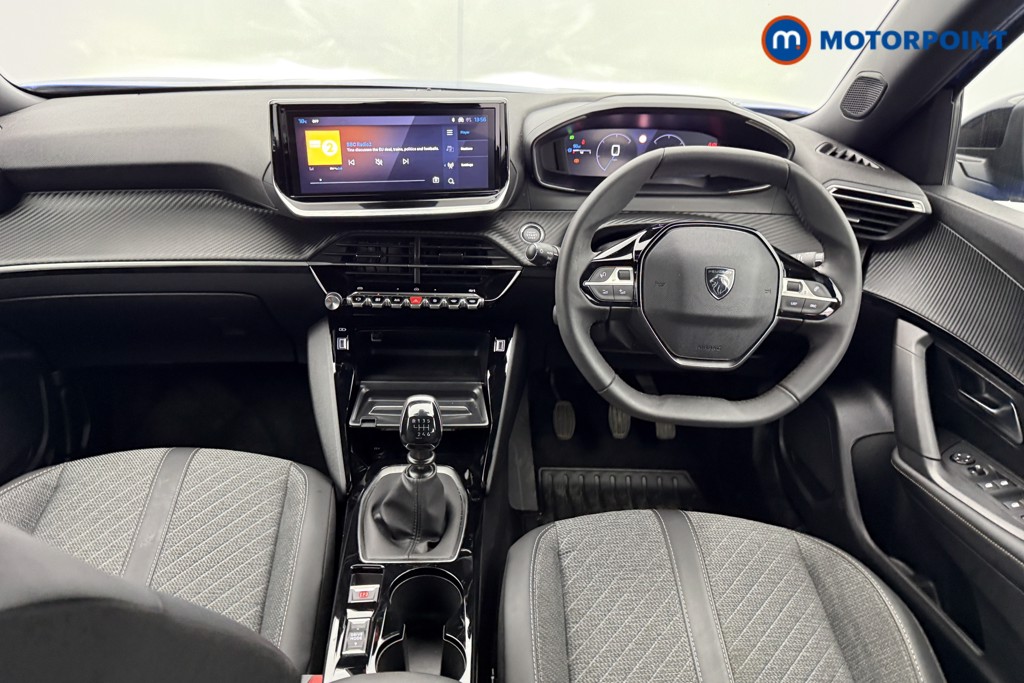 Peugeot 2008 Allure Manual Petrol SUV - Stock Number (1547143) - 1st supplementary image