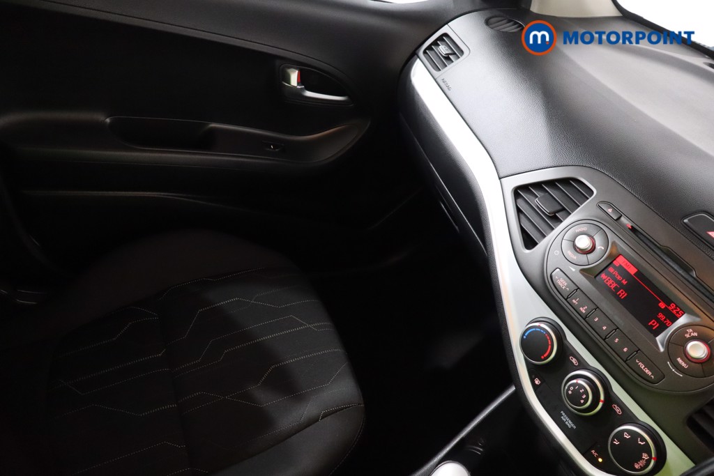 KIA Picanto 2 Automatic Petrol Hatchback - Stock Number (1547161) - 16th supplementary image