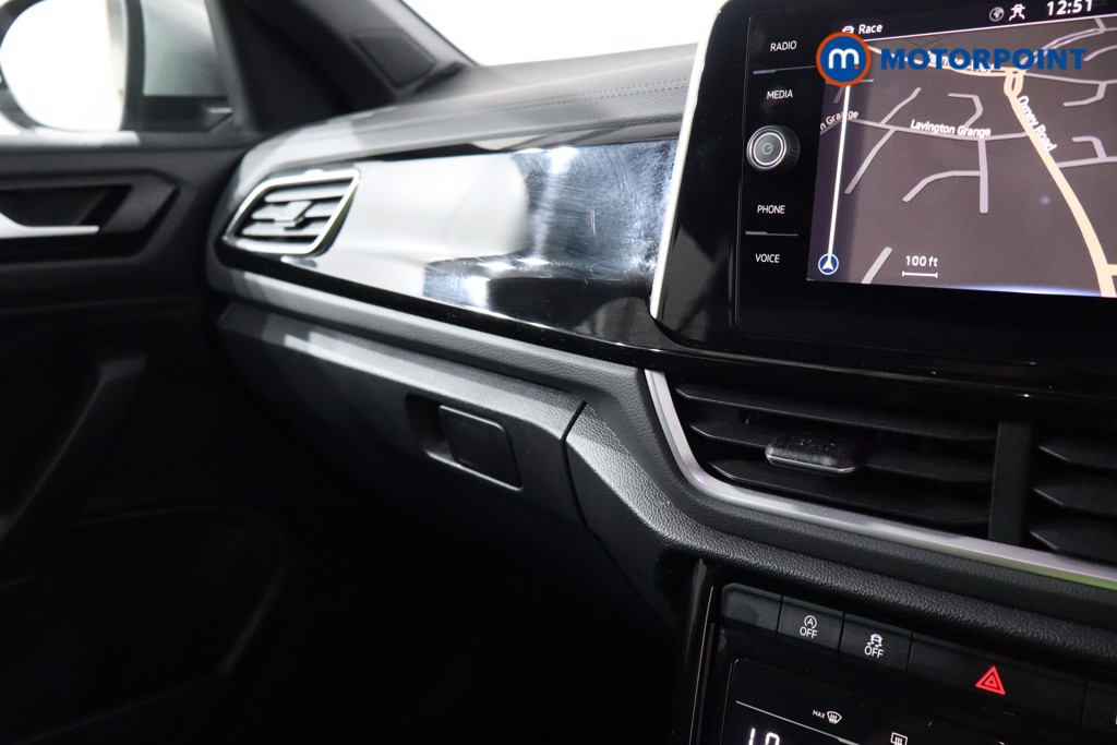 Volkswagen T-Roc R Automatic Petrol SUV - Stock Number (1547252) - 17th supplementary image