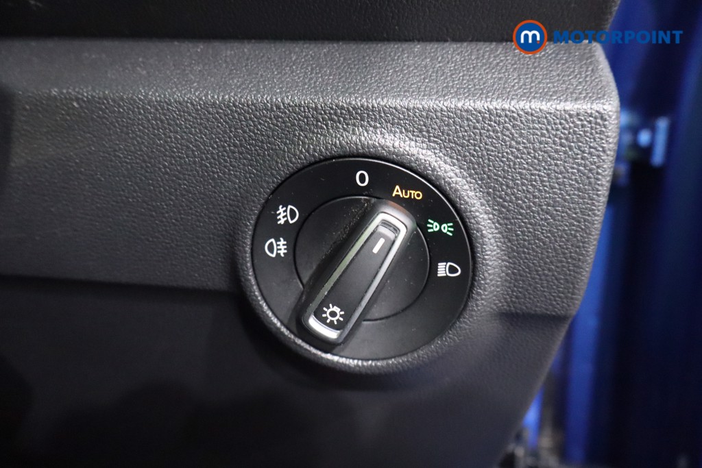Volkswagen T-Roc SEL Automatic Petrol SUV - Stock Number (1547695) - 19th supplementary image